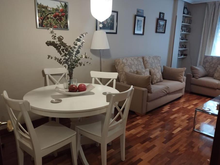Centro-Gascona Con Terraza, Garaje Y Wifi Gratuito Leilighet Oviedo Eksteriør bilde